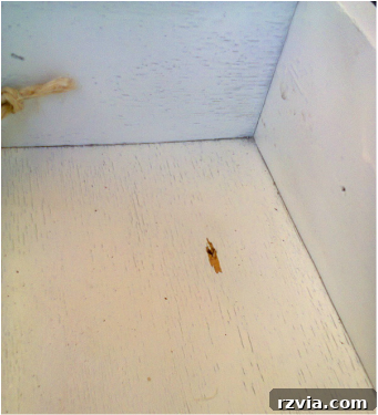 opening hole in drawer, Pieces of a table, www.theboondocksblog.com