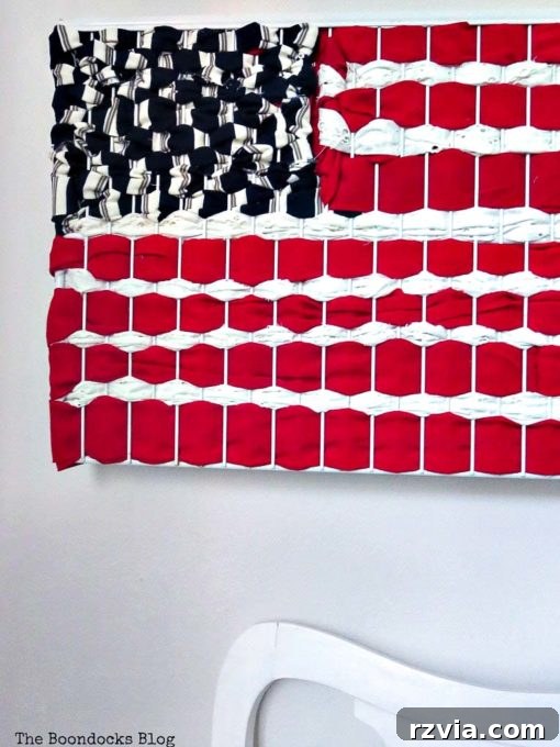 Simple Patriotic Fabric Art from Scraps 2 Upcycled Fabric Patriotic Art, celebrating Independence Day with handmade decor