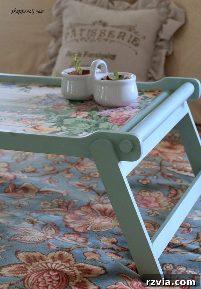 Creative DIY Presents Mom Will Adore 3 Beautifully renovated colorful breakfast tray, perfect for a personalized Mother's Day breakfast in bed.