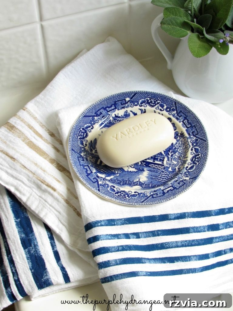 Creative DIY Presents Mom Will Adore 9 Hand-painted grain sack stripe towels, an elegant and useful DIY gift for Mom.