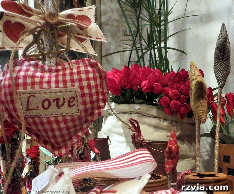 DIY Valentine Heart Frame 5 Rustic hearts and roses, symbolizing love and romance for Valentine's Day