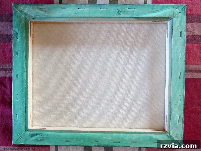 Canvas turned over with edges painted green, creating a Christmas frame