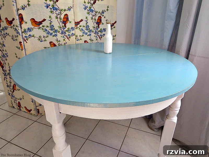 The Greek Beach Table: Protected with Varnish, Showcasing a Different Finish | www.theboondocksblog.com