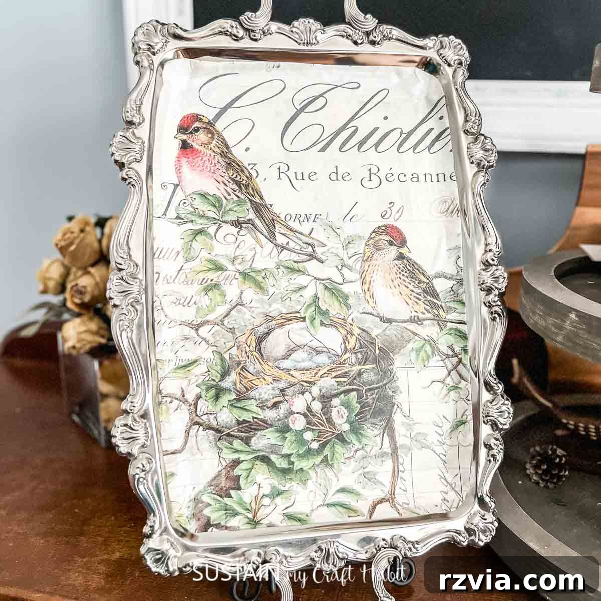 20 Heartfelt DIY Mother's Day Gifts She'll Treasure 14 Decoupaged serving tray, a stunning DIY art piece for mom