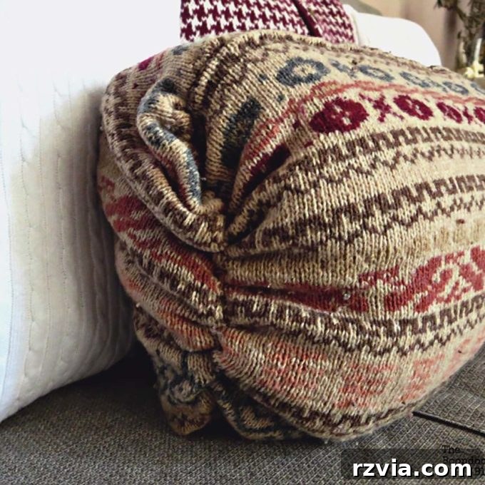 Quick & Cozy: DIY Sweater Pillows 2 Learn how to make easy DIY sweater pillows from old sweaters with this simple step-by-step tutorial. These throw pillows are perfect for refreshing seasonal decor, using buttons or without, and even sweater vests. A fun craft idea for all ages!